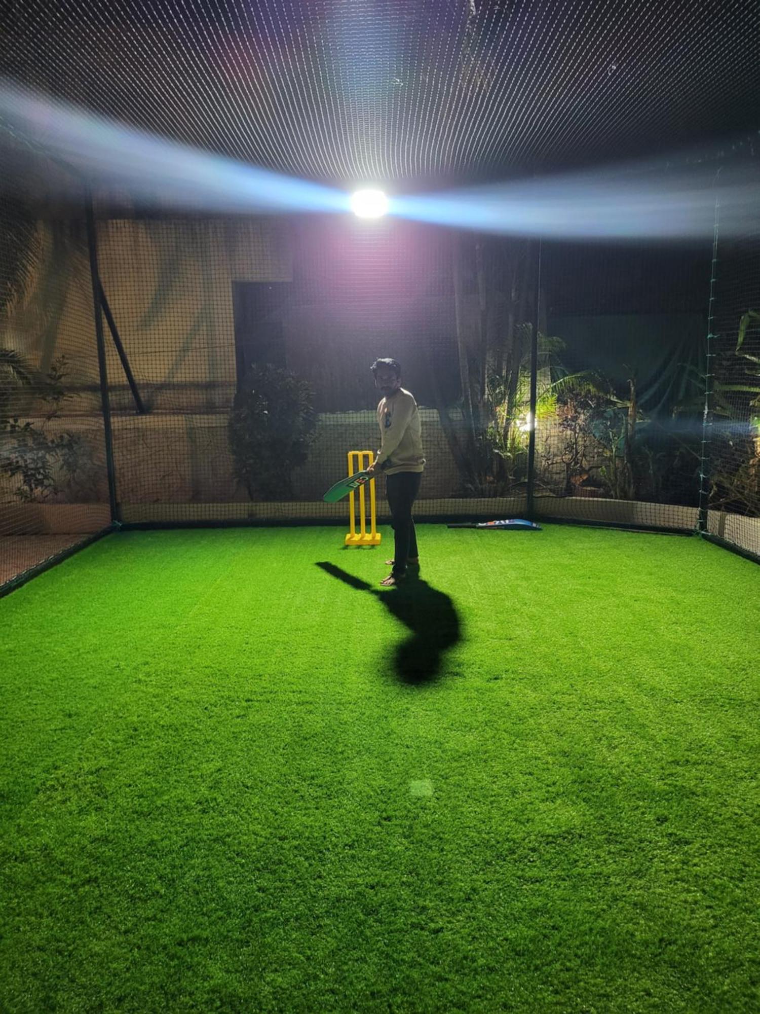 The Perfect Stays Para Disco Big Pool Cricket Turf Villa Lonavala Exterior photo