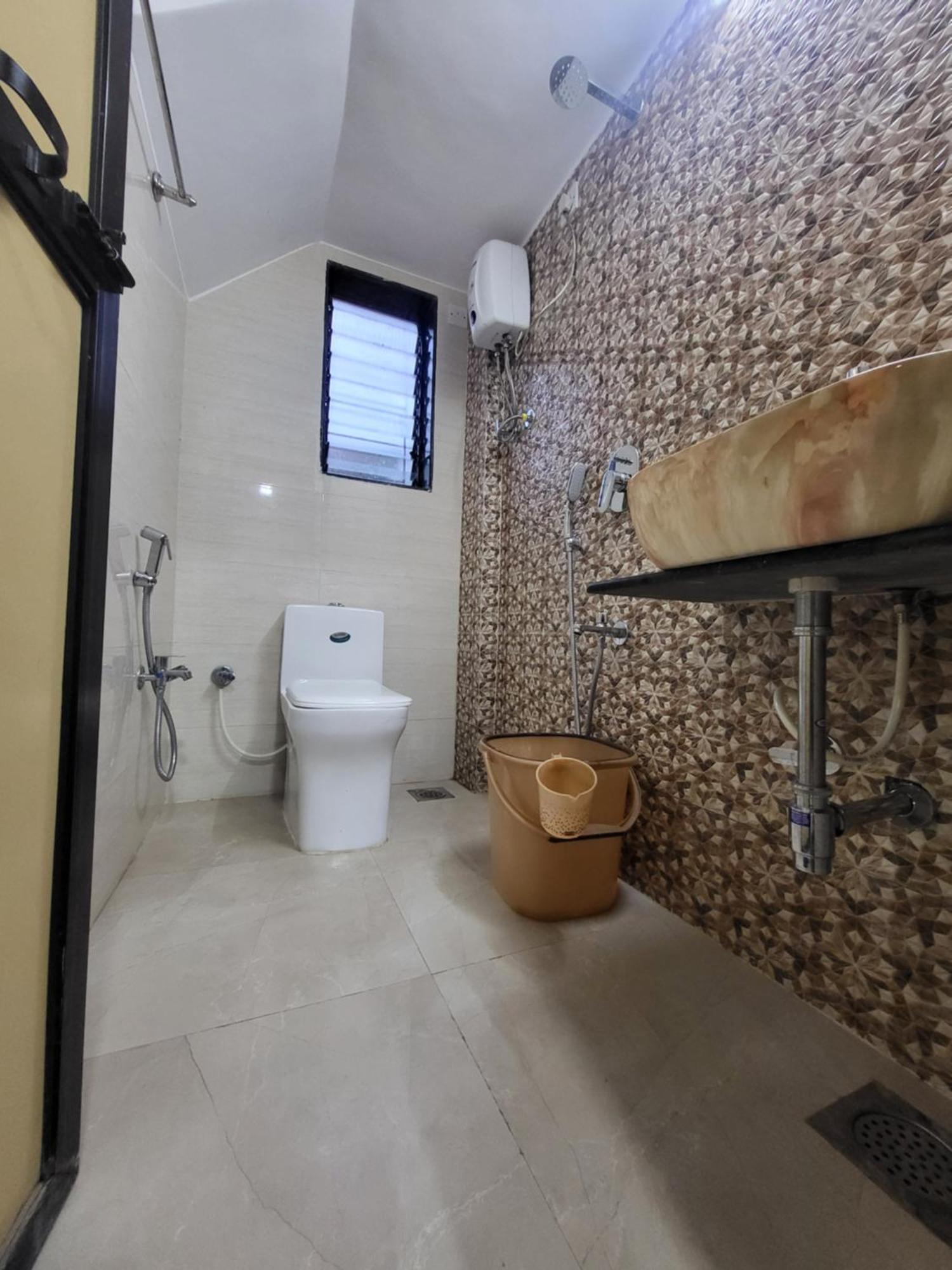 The Perfect Stays Para Disco Big Pool Cricket Turf Villa Lonavala Exterior photo